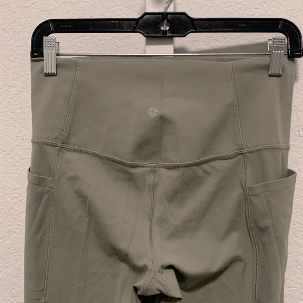 Athleta Salutation Stash Green 7/8 Leggings - Picture 5 of 9